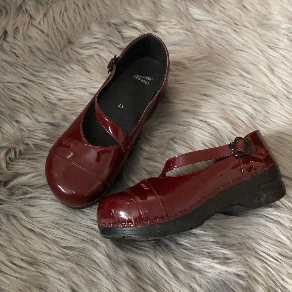 Dansko clogs with adjustable strap women’s size 33